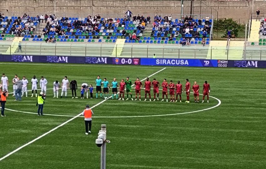 Calcio, Trapani duro a morire, finisce 1-1 a Siracusa