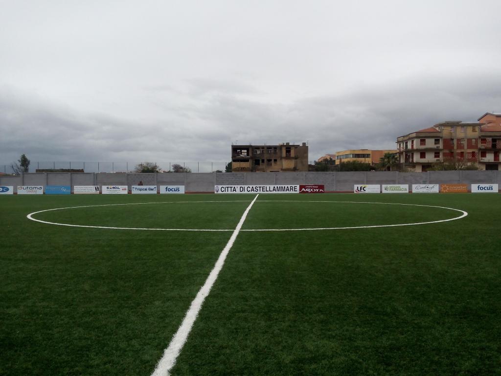 Castellammare del Golfo, stadio "Matranga" ancora chiuso, le società calcistiche locali pronte alla protesta
