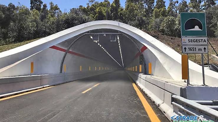A29: da martedì 20 ottobre scattano i lavori nella galleria Segesta, traffico a doppio senso