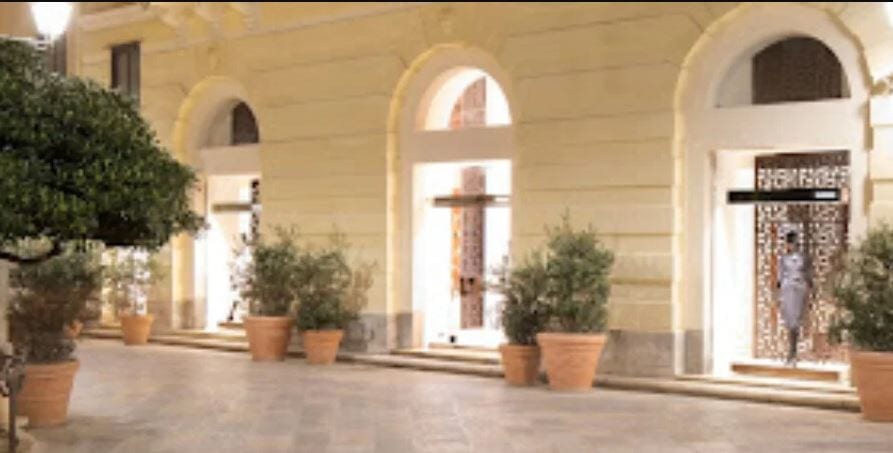 Modes spa chiude il centro logistico a Trapani, licenziati 55 dipendenti