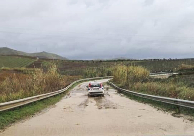 Strada per Camporeale, partiti lavori ma solo nel tratto palermitano. Dal lato di Alcamo permarranno i problemi