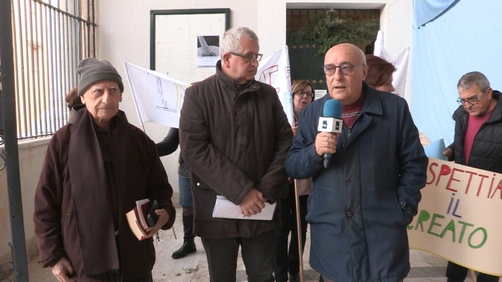Corteo ad Alcamo per invocare interventi contro cambiamenti climatici