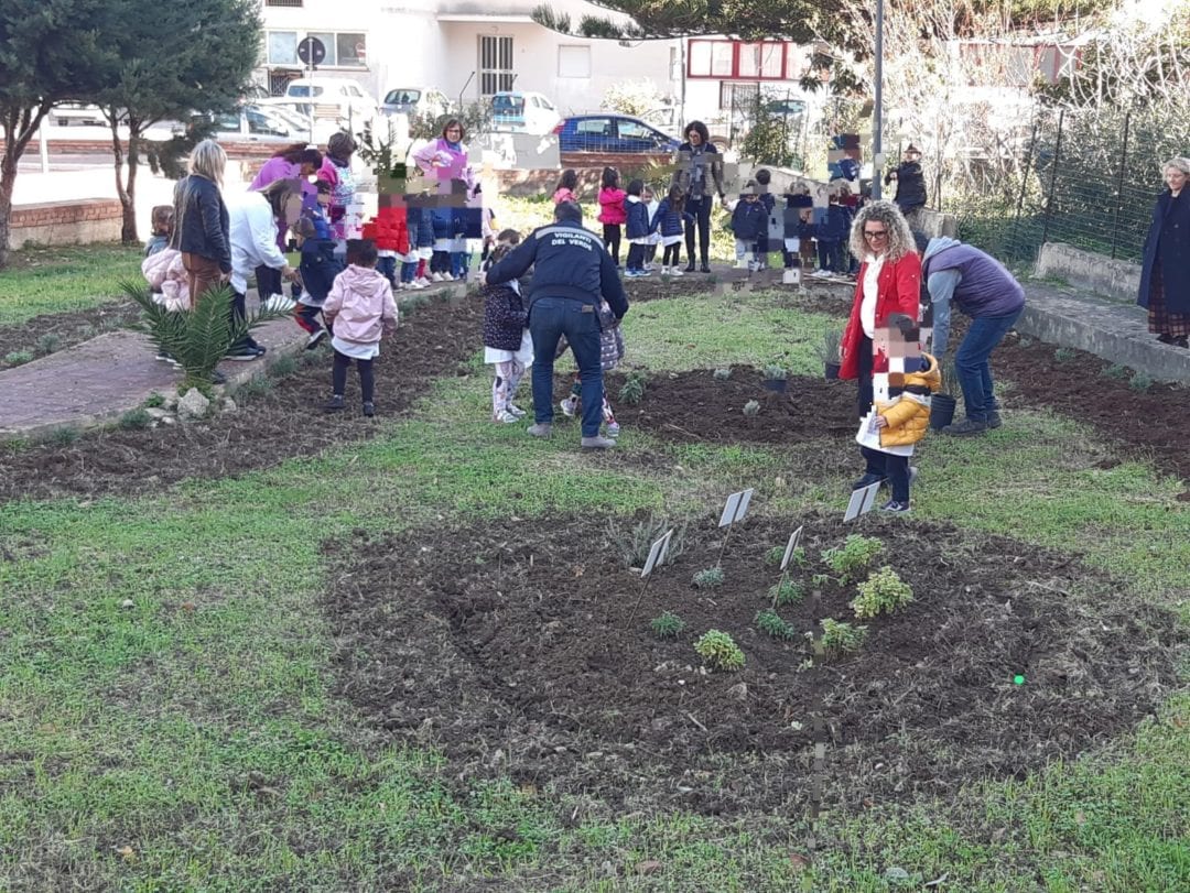 'Giardino degli Aromi', a Castellammare riqualificazione area verde in zona popolare