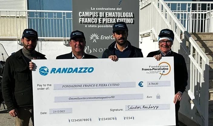 Campus ‘Franco e Piera Cutino’, azienda carinese dona poltrone per trasfusioni