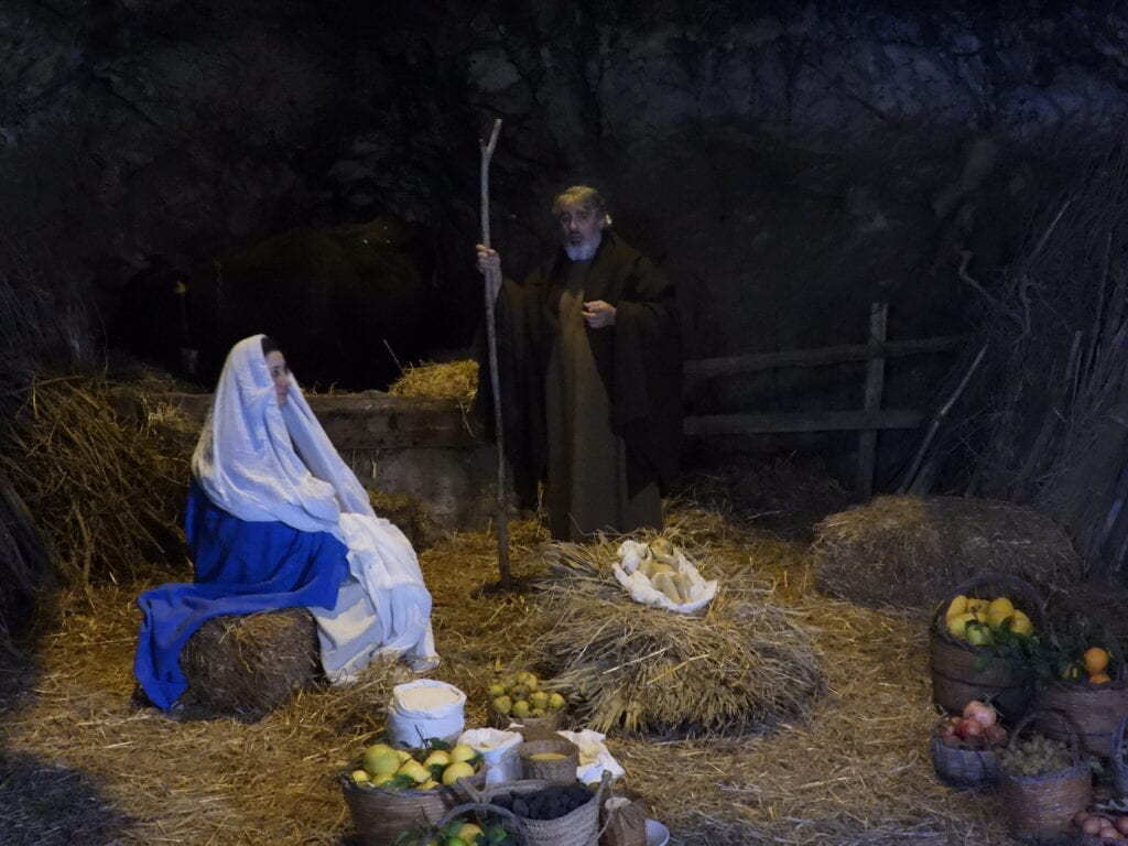 Presepe Vivente di Custonaci, ultima serata per il 2023. Poi visite 5, 6 e 7 gennaio (VIDEO)