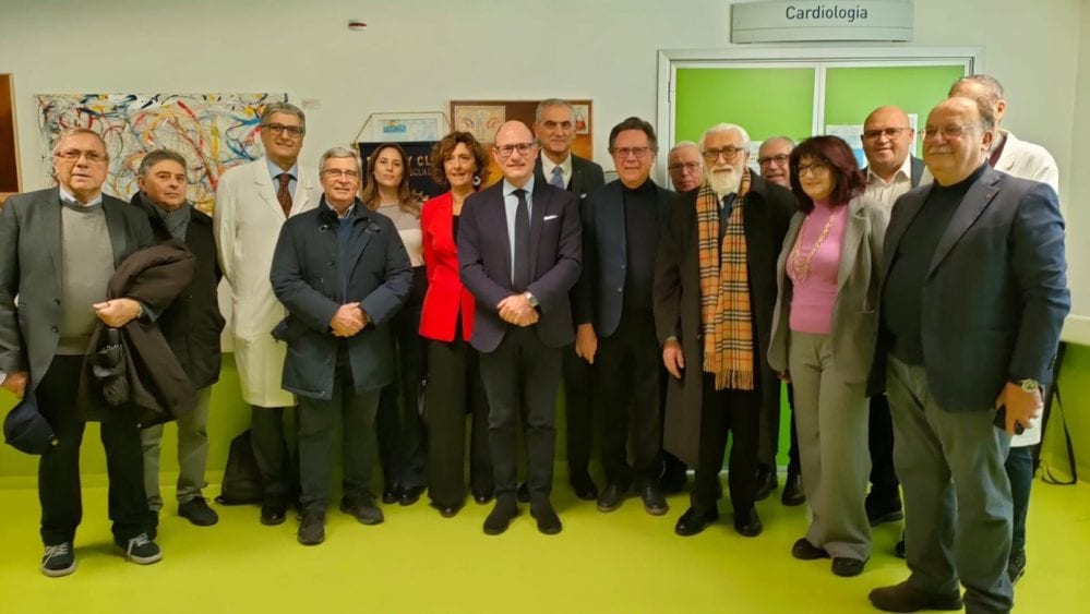 Rotary, mostra itinerante all'ospedale di Mazara del Vallo. Quadri che raccontano medici e scienziati