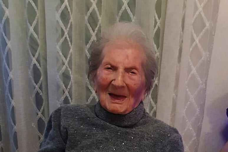 Compie 112 anni la donna più anziana della Sicilia, è nata a Sciacca nel 1912