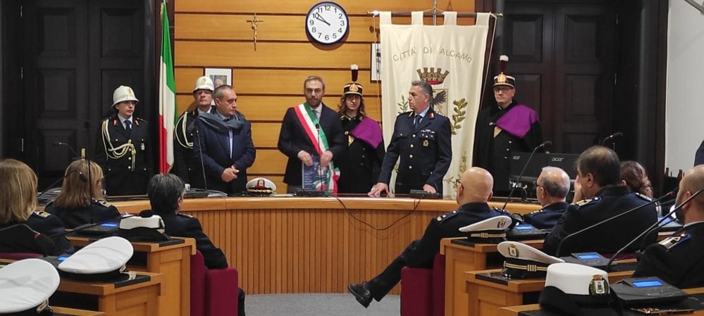 'Municipale' di Alcamo festeggia santo protettore. Multe reinvestite in tecnologia