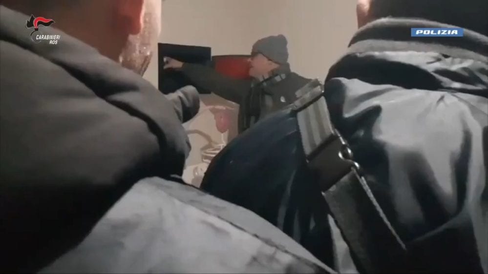 Arrestati per favoreggiamento fratelli Luppino, figli dell’autista di MMD