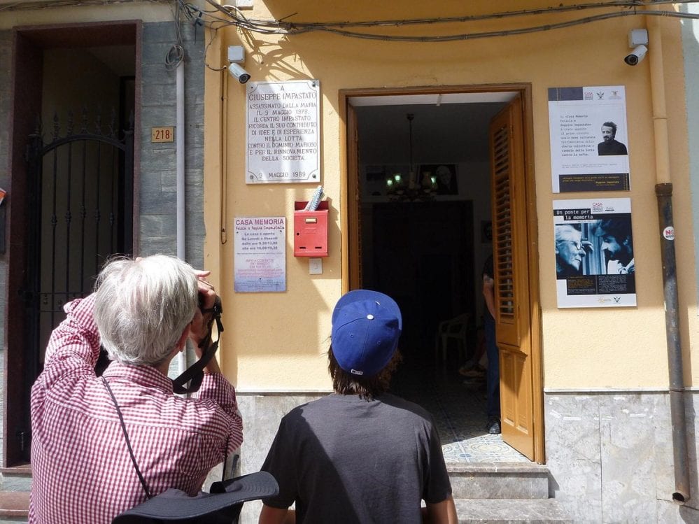 Illegale un simbolo di legalità. ‘Casa Memoria’ di Cinisi è in buona parte abusiva