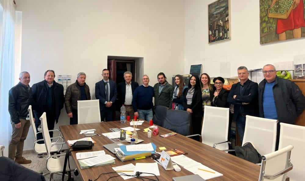 Randagismo, avviato a Partanna ‘tavolo’ promosso da Oipa. Riaprirà canile