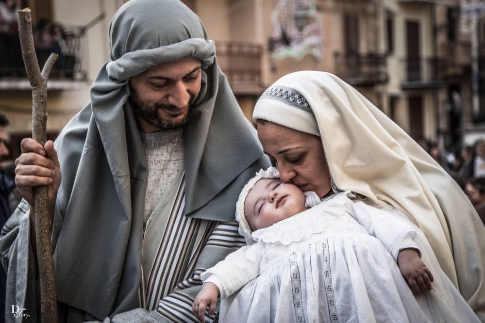 Passione di Cristo, a Montelepre domenica 400 figuranti e tanti animali. Rivive la Bibbia