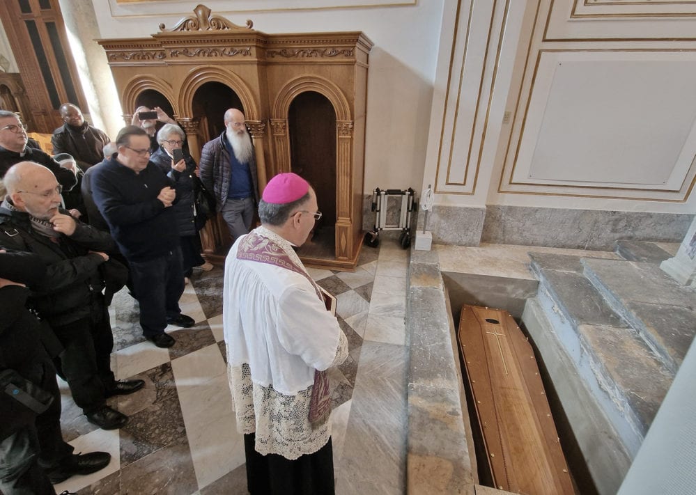 Tumulato, nella cattedrale di Mazara del Vallo, la salma del vescovo emerito Catarinicchia