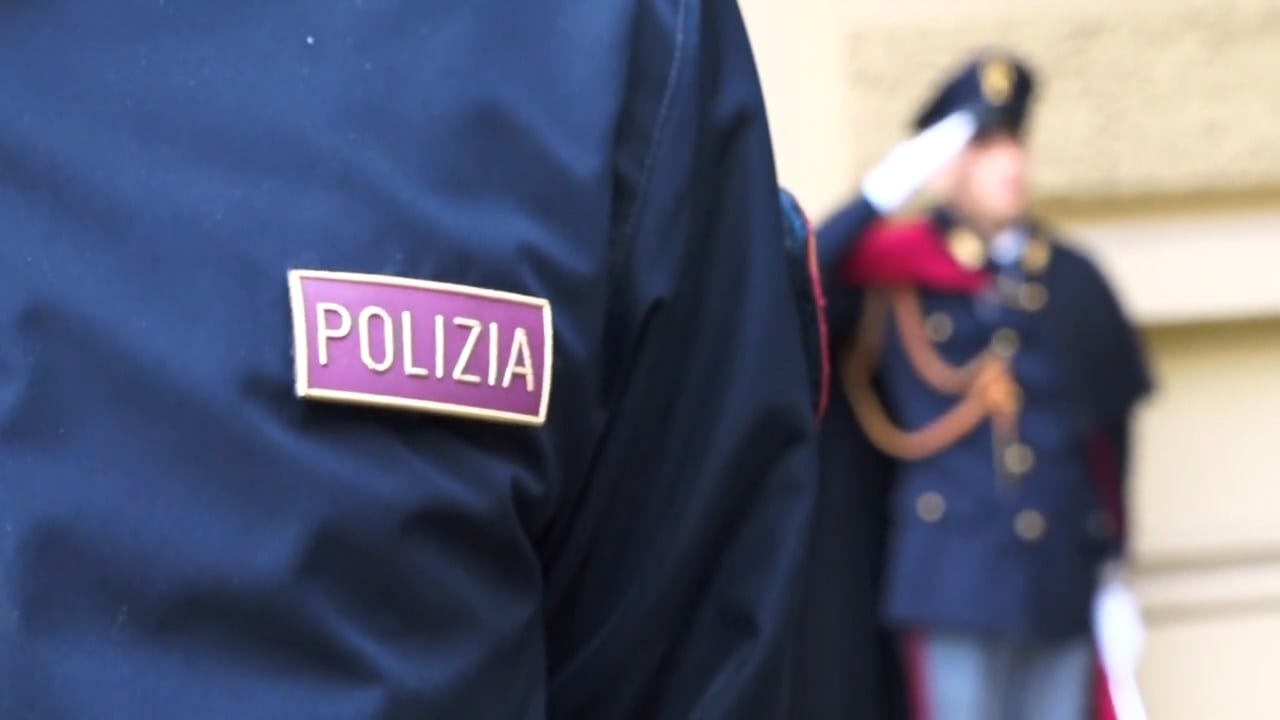 Anniversario fondazione polizia, encomi per agenti di Alcamo e Castellammare