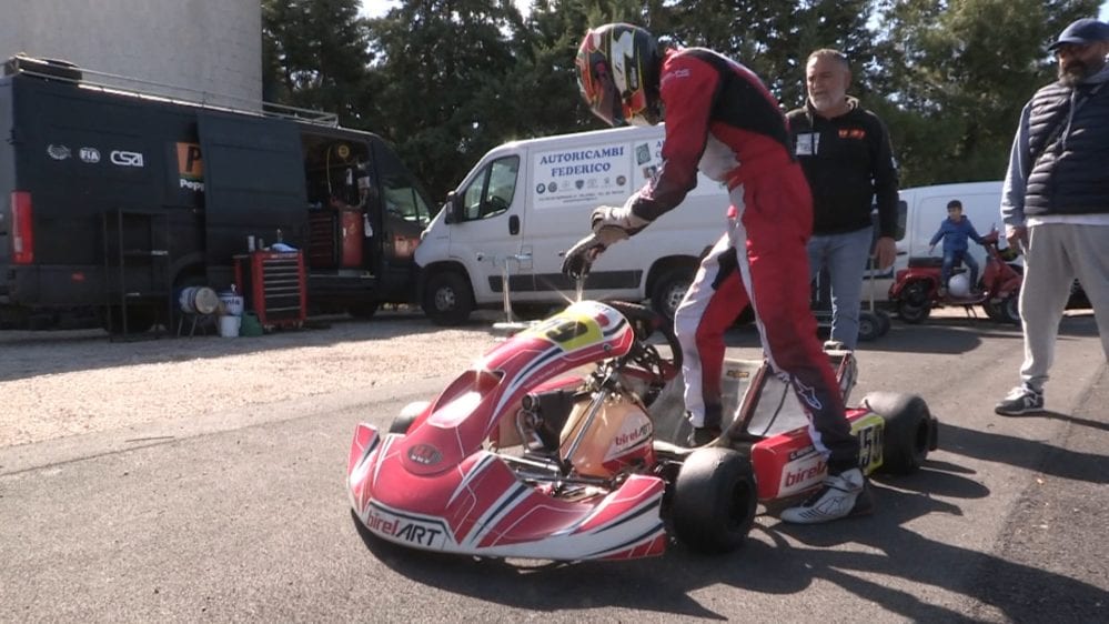 L’alcamese Giovanni Renda sogna in grande. E’ uno dei migliori piloti di kart siciliani (intervista)