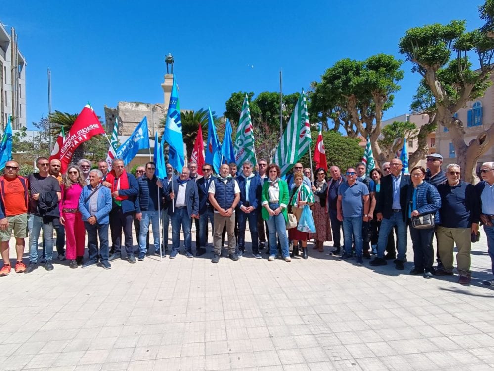 Sicurezza sul lavoro, sit in dei sindacati a Trapani davanti Prefettura (Interviste)