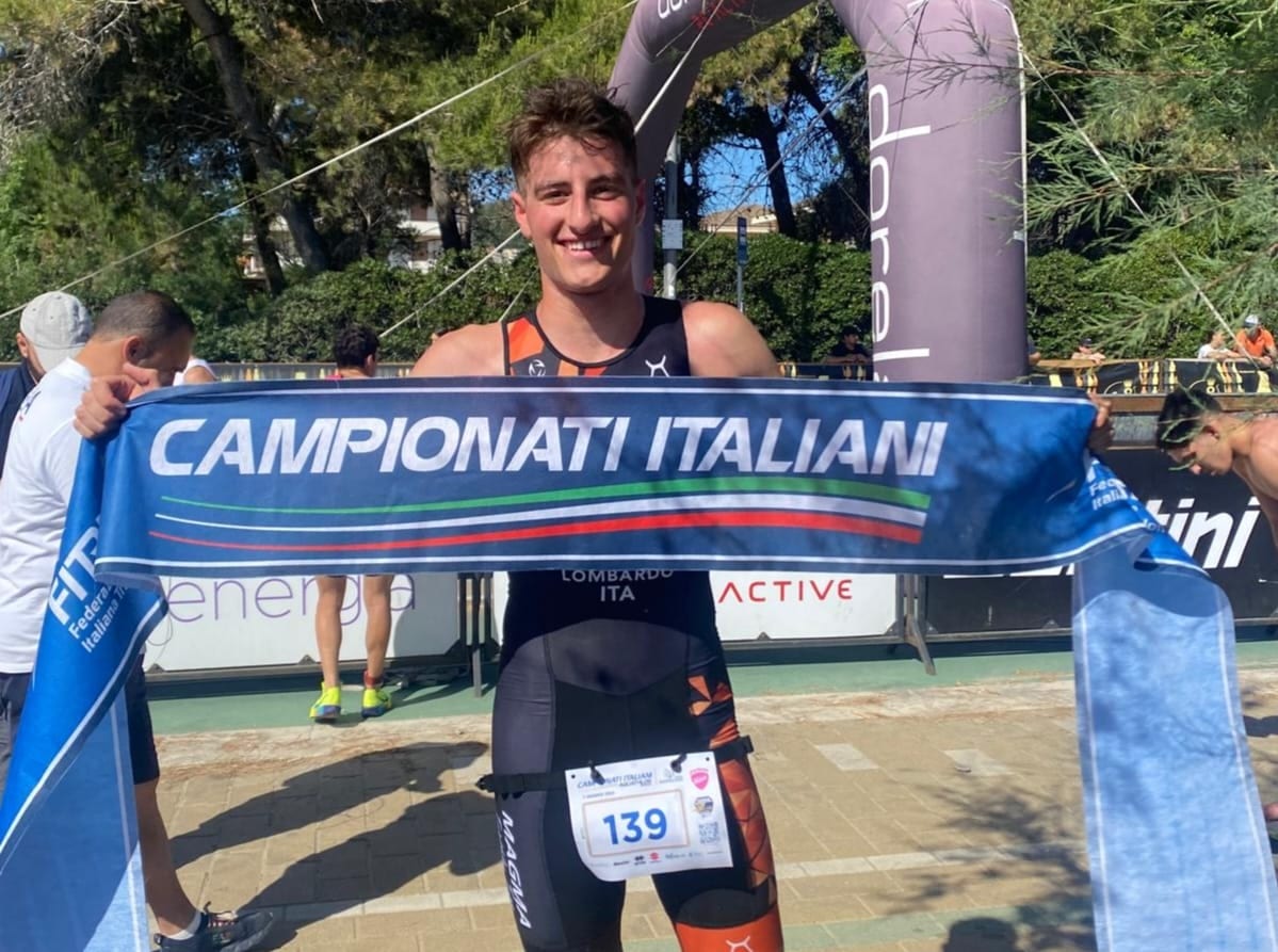Altro titolo per l’alcamese Giovanni Lombardo. Campione Italiano di aquathlon