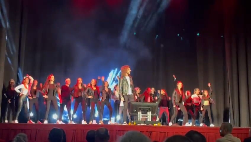 “Seconda stella a destra”, successo ad Alcamo del musical della ‘Everybody Sing’