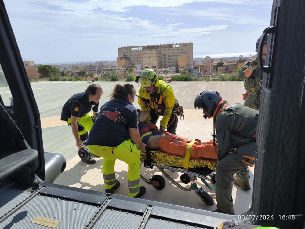 Soccorso sessantenne in zona impervia di Marettimo. Intervento immediato del CSAR