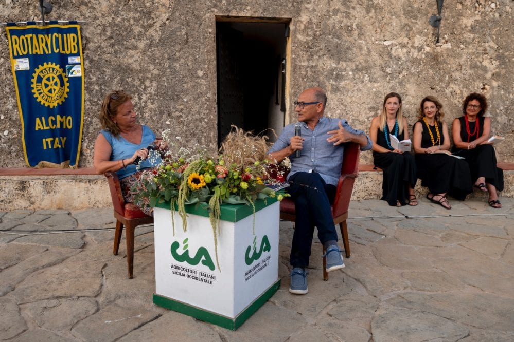 A Torre Doria di Scopello ‘Il bello della cultura’ del Rotary. Ospite Enzo Di Pasquale (Interviste)