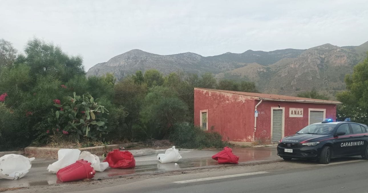 Incidente sulla SS 731, alcamese di 31 anni finisce oltre guard rail