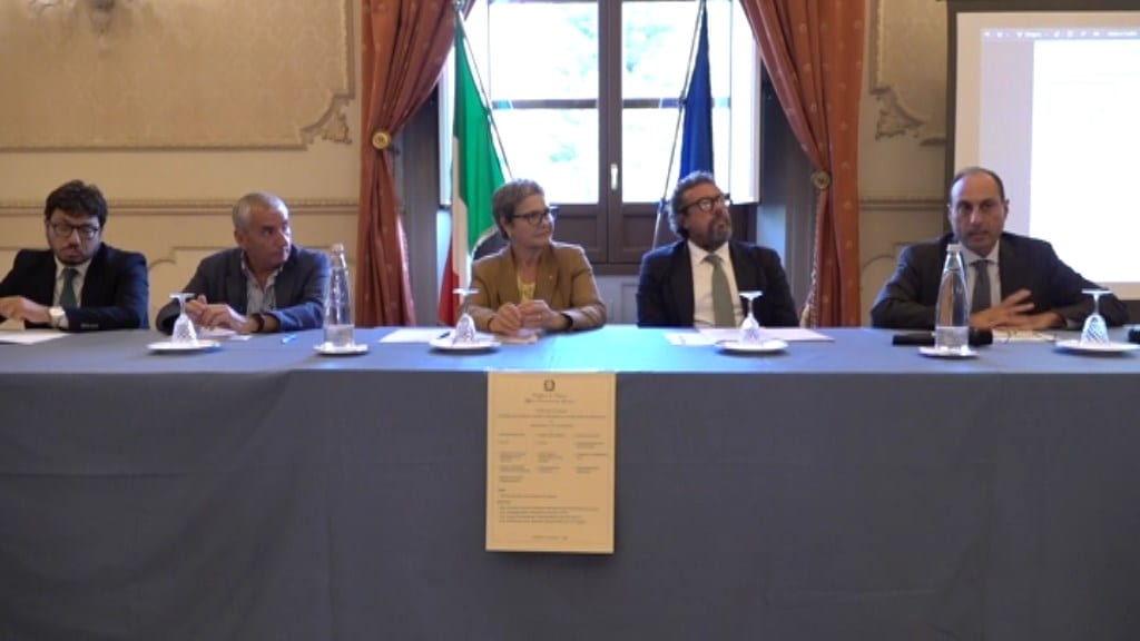Lavoro irregolare e sicurezza dei lavoratori. Protocollo in prefettura di Trapani con firme a tappeto (Intervista)
