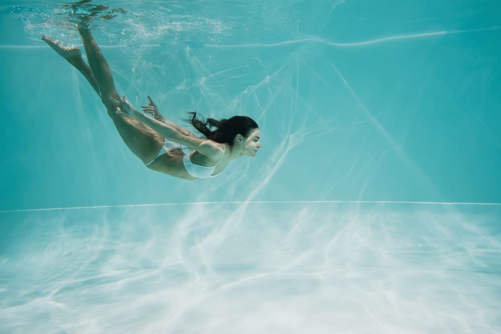 Piscina di Terrasini gratuitamente al comune di Palermo. PD attacca a 360 gradi