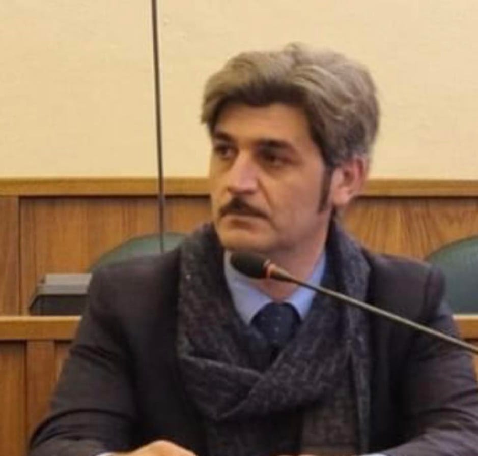 Consiglio comunale di Castellammare, Parisi a rischio decadenza. Nasce gruppo di Forza Italia