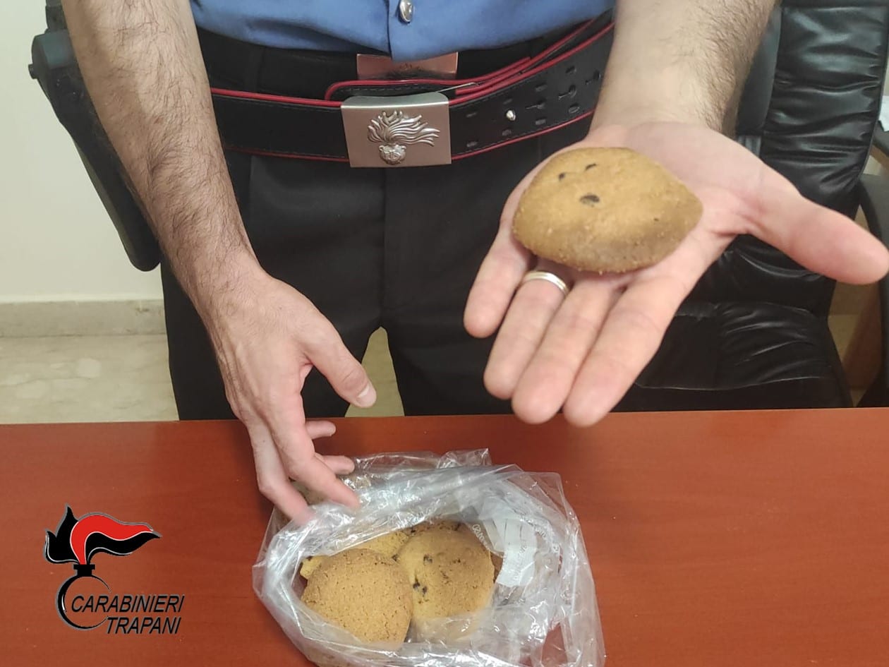 Dolci con la droga fatti da un diciassettenne di San Vito Lo Capo. Madre finisce in ospedale (VIDEO)