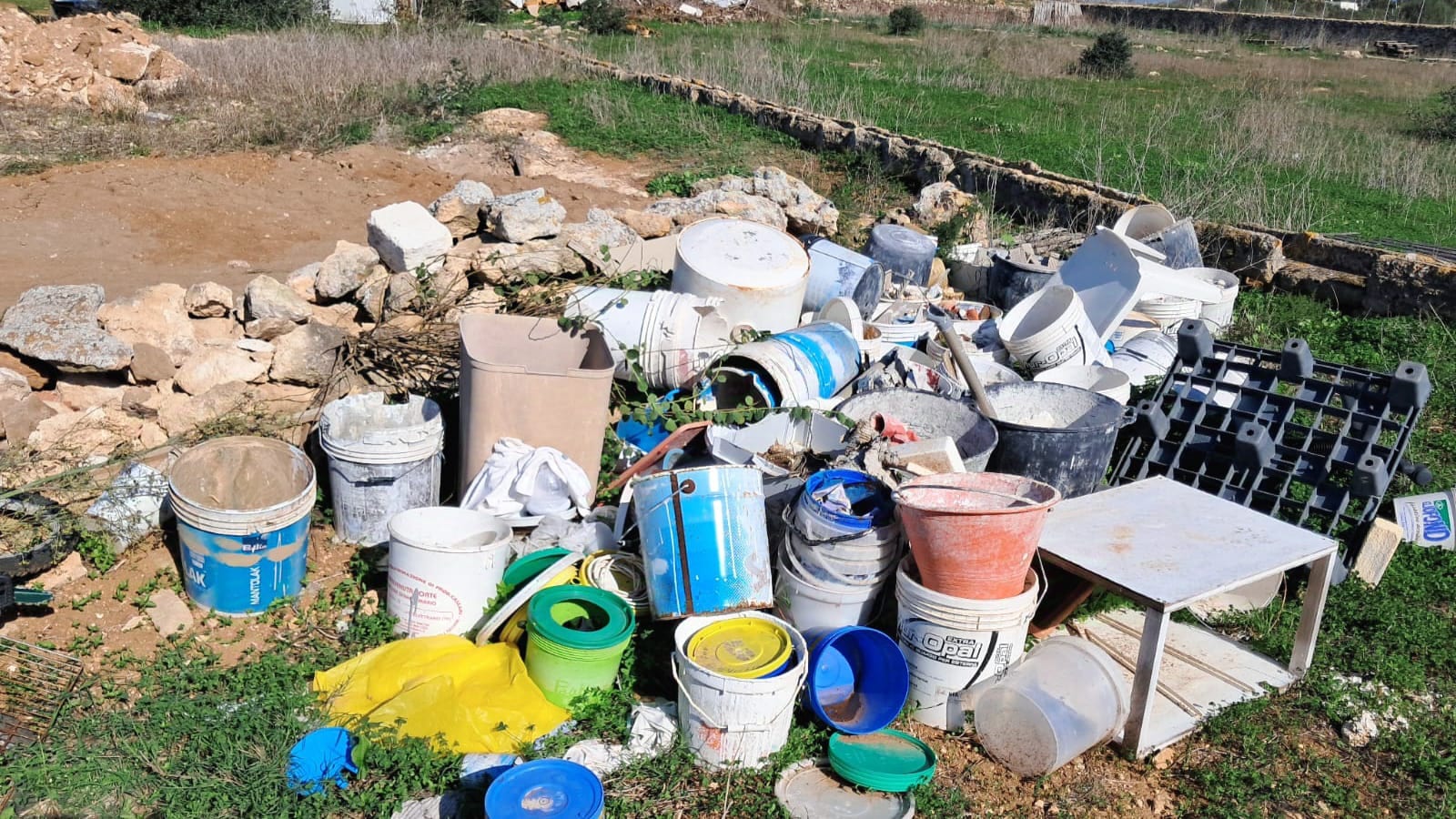 Discarica abusiva a Favignana, sequestrata area di circa quattordicimila metri quadrati