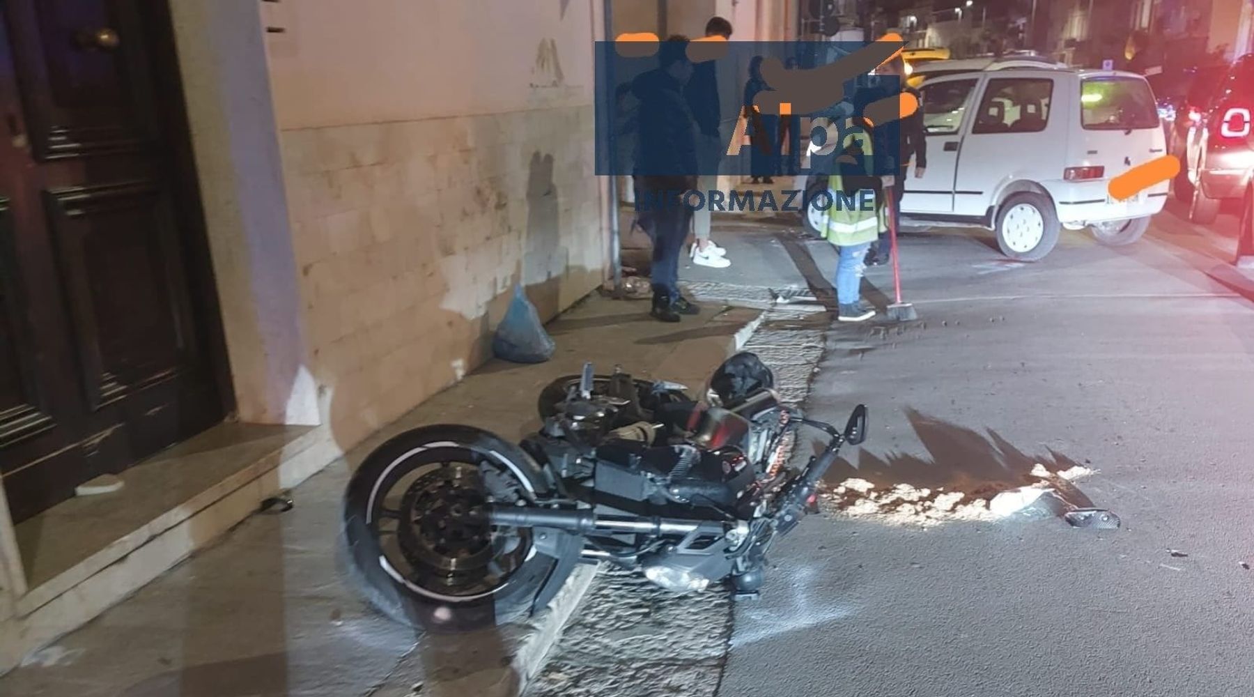 Incidente tra moto e auto ad Alcamo, in prognosi riservata uomo di 50 anni