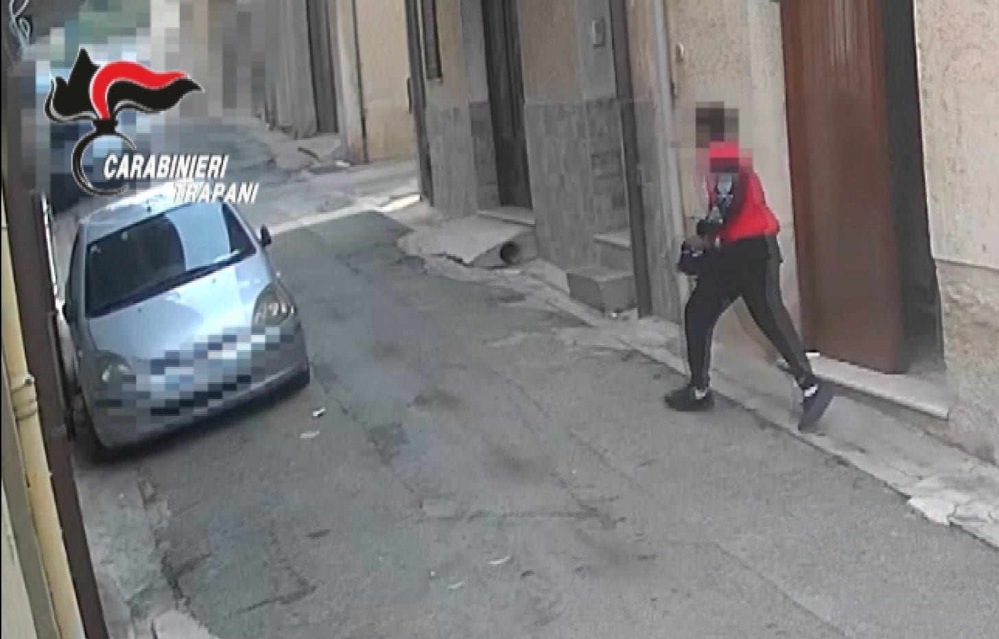Ladro seriale, dai ‘domiciliari’ al carcere. È l’autore di numerosi furti (VIDEO)
