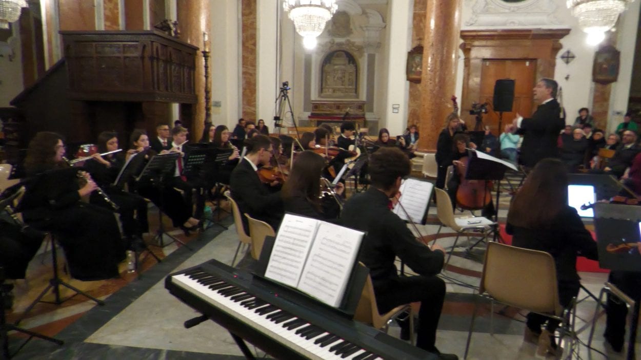 Orchestra ‘Fazio Allmayer’ di Alcamo, anche Lidia Schillaci per il ‘Concerto di Natale’ (Interviste)