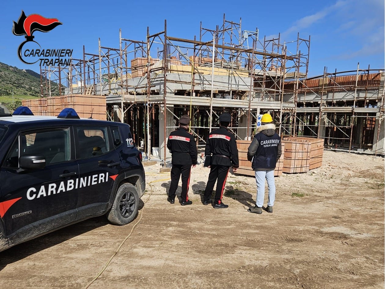 Controlli del NIL nel settore edile a Favignana, multe e sospensione attività