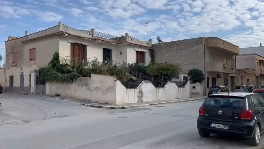 Donna di Marsala morta per percosse, in carcere il figlio