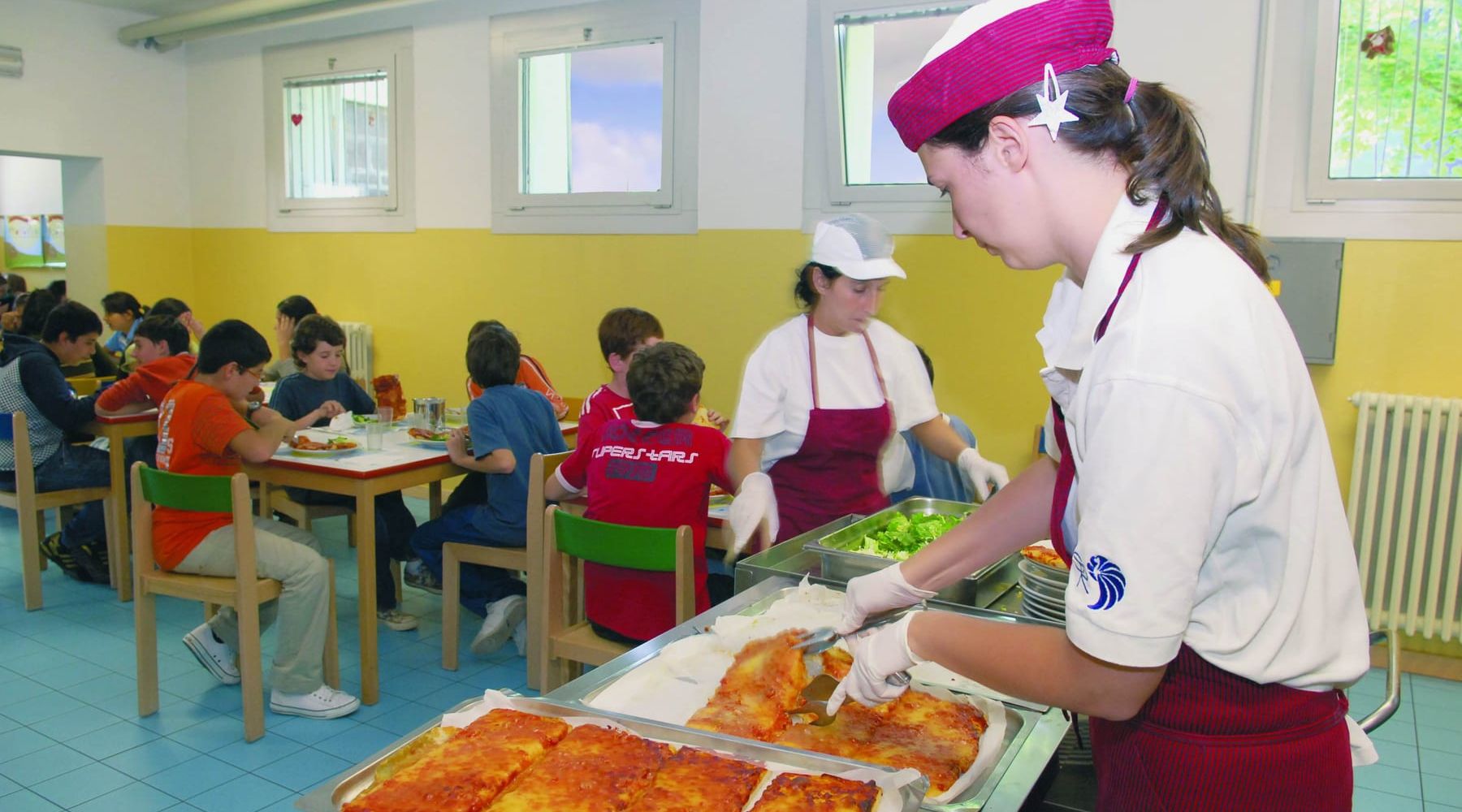 Torna il servizio mensa nella scuole di Partinico. Pubblicato il bando di gara