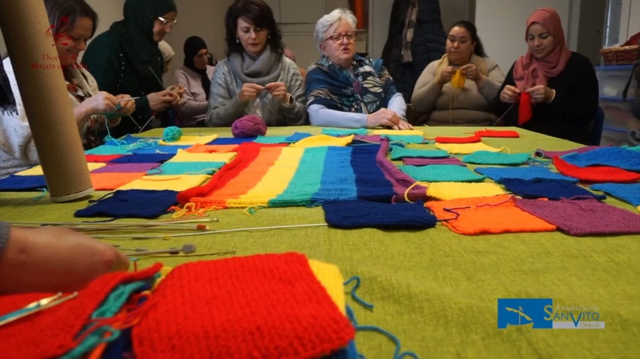 Mazara del Vallo. La “Coperta della Pace” unisce donne musulmane e siciliane