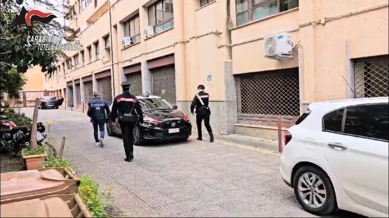 Trattamento illeciti di rifiuti ferrosi, 500 tonnellate al mese. Tre arresti