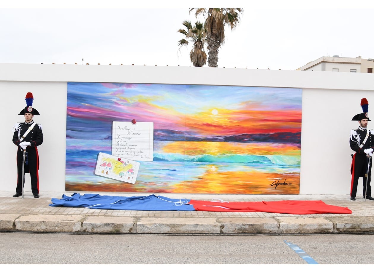 Il ricordo delle vittime innocenti delle mafie inizia a Trapani con il murale “Tramonto” (Interviste)