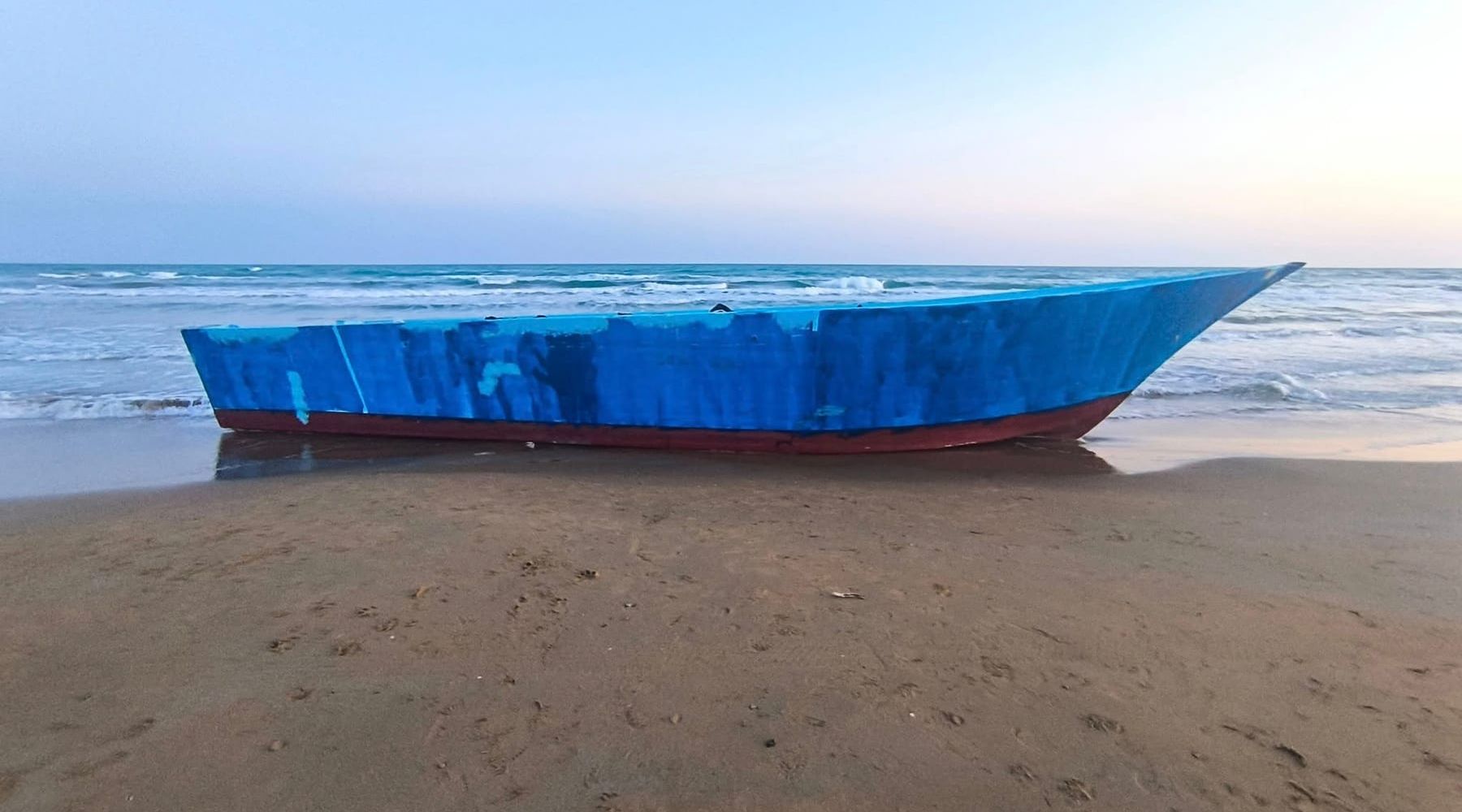 Un altro barcone trovato a Tre Fontane, ennesimo sbarco fantasma