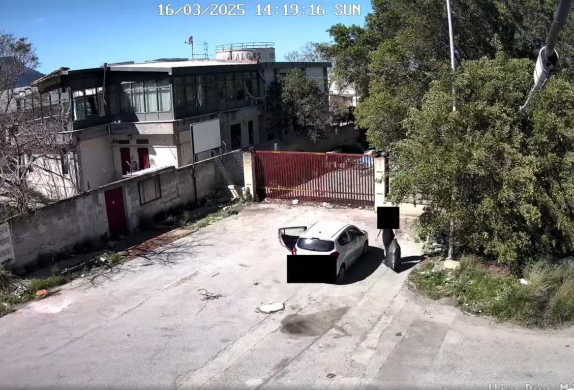 Abbandono di rifiuti a Carini, le telecamere incastrano due sporcaccioni