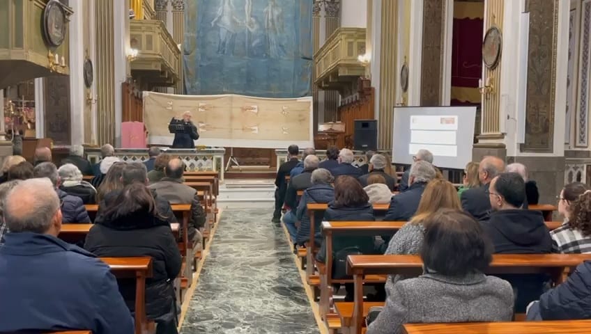 ‘L’Uomo della Sindone’, a Montelepre tra storia e religiosità (interviste)