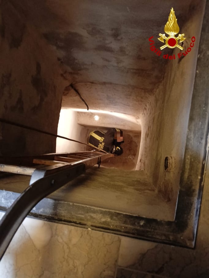 Pasqua di paura, bambino di Castelvetrano cade in una cisterna, salvato dai Vigili del Fuoco