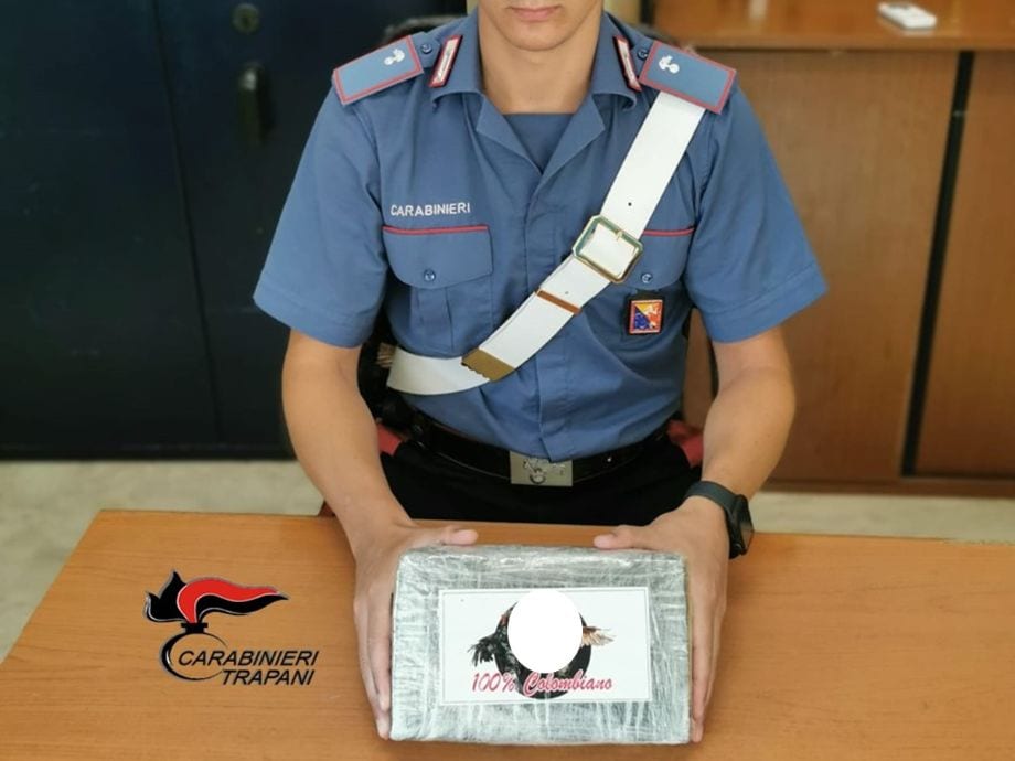 Deteneva droga nello scooter, arrestato giovane di Paceco
