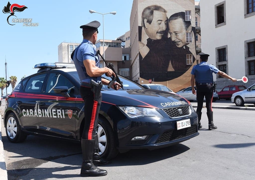 Rubano l’auto ma va in panne, fermati e denunciati due giovani di Carini