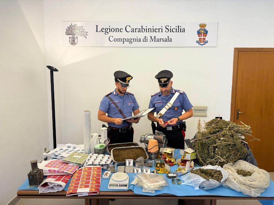 Oltre 6 Kg di droga e munizioni sequestrati a Marsala, denunciato un 28enne