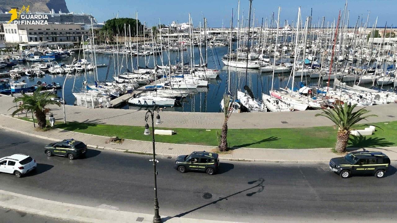 Scoperto impianto clandestino di sigarette, Da Palermo a Foggia. 120 milioni l’anno di profitti (Intervista)