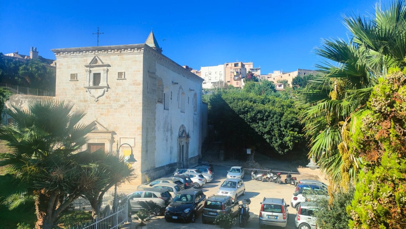 Tra preghiera e polemica, comunità alcamese si riunisce al Santuario dopo il nubifragio (Intervista)