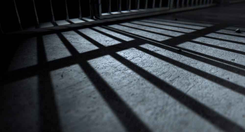 Continue aggressioni agli agenti penitenziari, carenza di organico e sovraffollamento