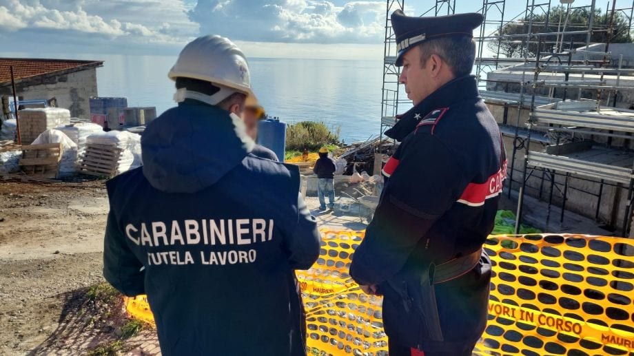 Maxi-controlli nei cantieri: il 75% delle aziende edili ispezionate è irregolare. Scoperti 12 lavoratori in nero